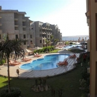 Reduced: Beach Front 2 bed in Sahl Hasheesh: only £64,950 El And 4